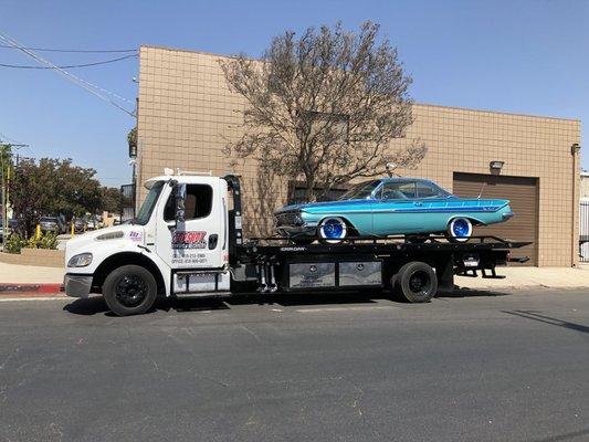 Beautiful Impala Low Rider