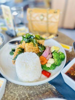 Rockfish Fillet with Hot Basil Sauce