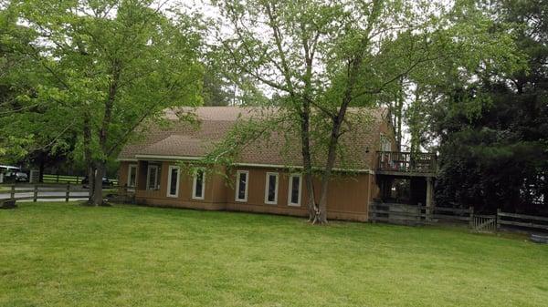 New Roof on Veterinarian Office in Virginia Beach.