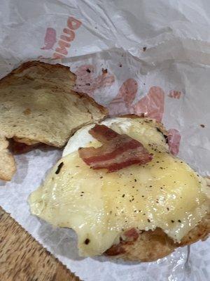 look at the cheese looks horrible ,the bacon like overall unpleasant!!!