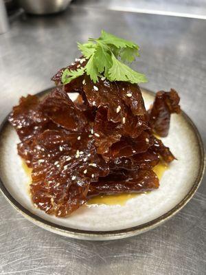 Szechuan crispy beef chips