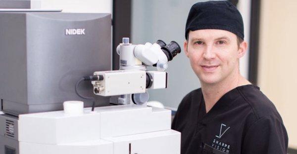 Meet Refractive Surgeon Nicholas Lancaster.