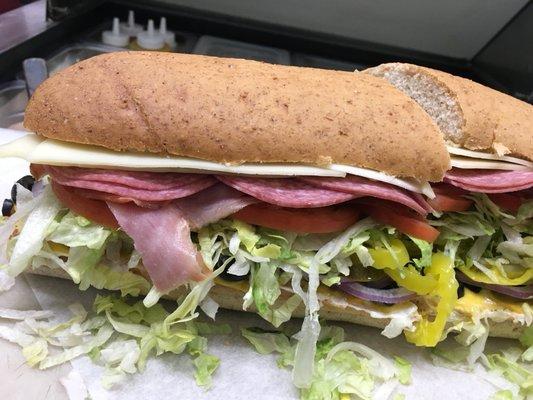 Deli sandwich