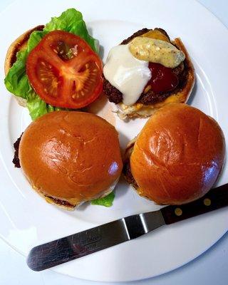 - Cheeseburger Sliders. Added my own toppings.