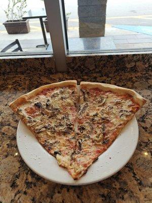 Two slices with mushrooms... yum!