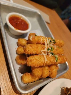 Mozzarella sticks