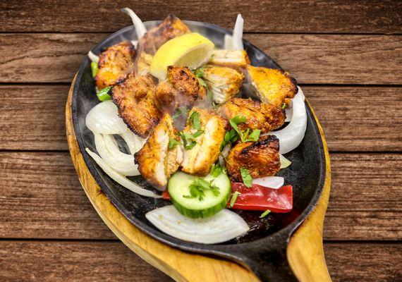 Chicken Tikka (Tandoor Sizzling corner)