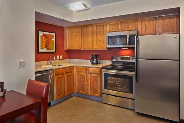 Residence Inn Philadelphia Conshohocken Suite Kitchen