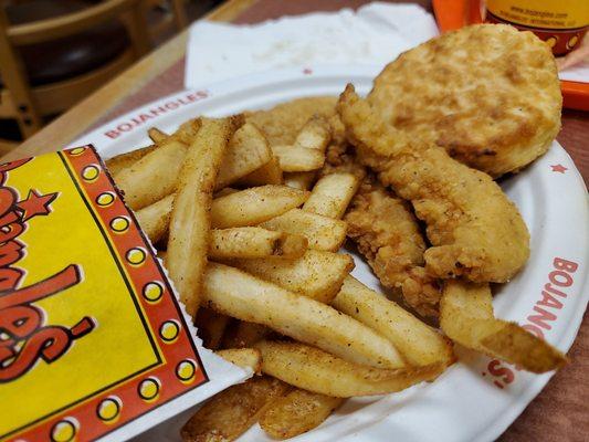 Kids chicken tender meal. Fries abound!