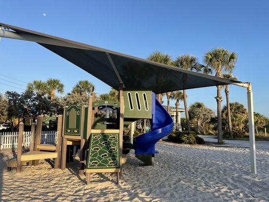 Playground, Sunset Beach Pavilion and Park, Treasure Island