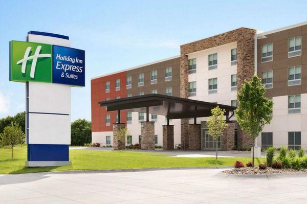 Holiday Inn Express & Suites Deland South