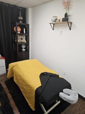 Honey Bee Massage and Wellness