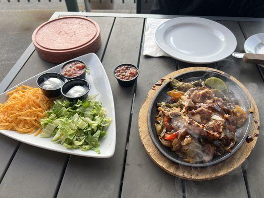 Awsome hot & sizzling Fajitas!
 Wish I could capture the smell!