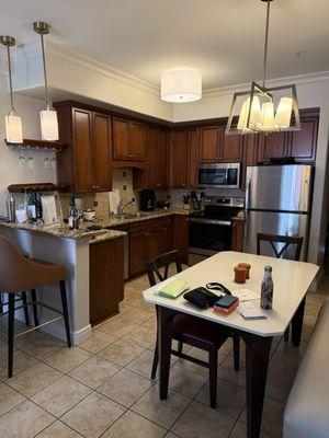 Kitchen / dining room