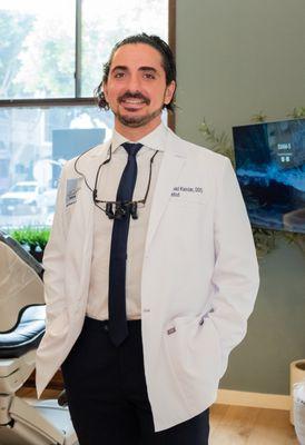 Meet Dr. Aghiad Kandar, Dentist at UNO DENTAL