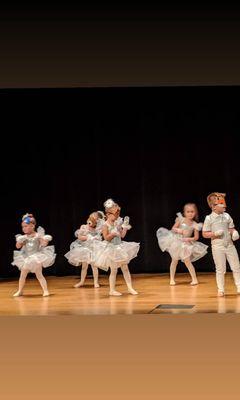 Gymnastics Ballet combo at the spring recital Snow White