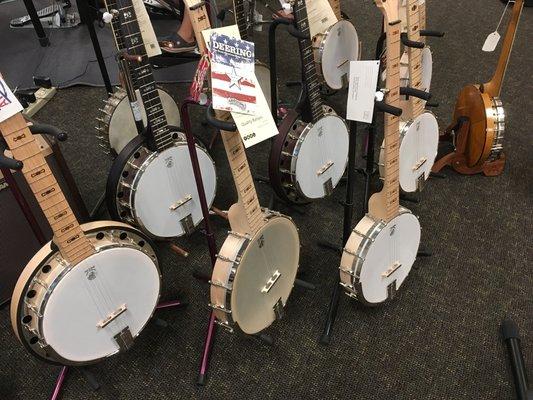 Banjos