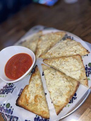 Garlic cheese bread