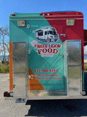 The Finger Lickin Food Truck