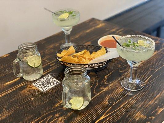 Jalapeño margaritas with complimentary chips and Chips & Salsa.