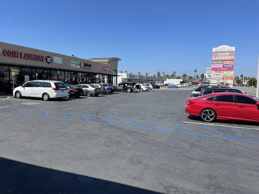 Front lot with many parking spaces