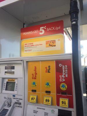 Does not honor Shell rewards program.