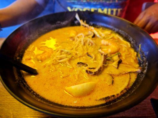 Spicy shrimp Ramen