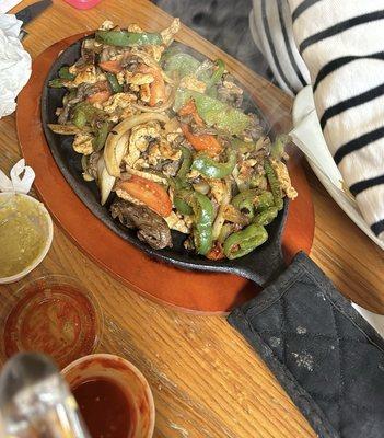 Mixed steak and chicken fajitas