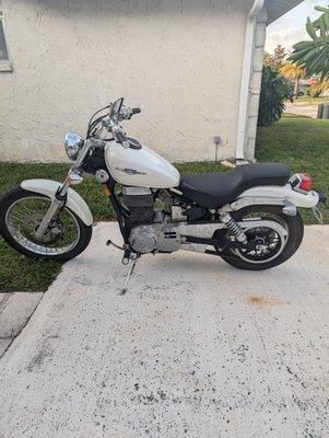 Suzuki boulevard S40