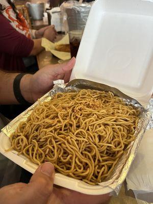 Garlic noodles