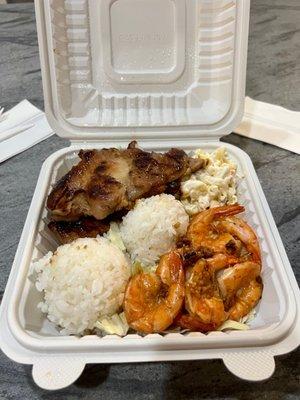 Garlic shrimp and bbq chicken plate