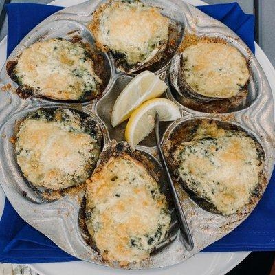 Baked oyster Rockefeller