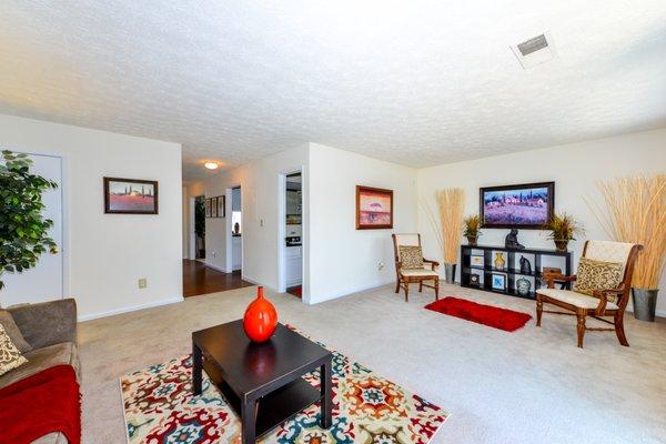 Morrowood Townhomes - Model Living Room