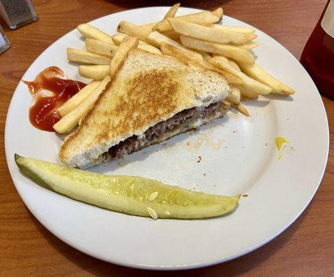 Patty Melt w/fries and pickle