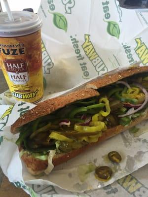 Veggie footlong, no cheese. Vegan style!