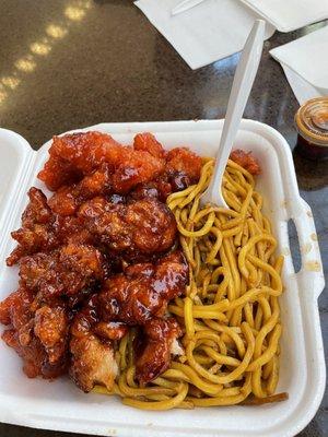 Orange chicken, sesame chicken, noodles