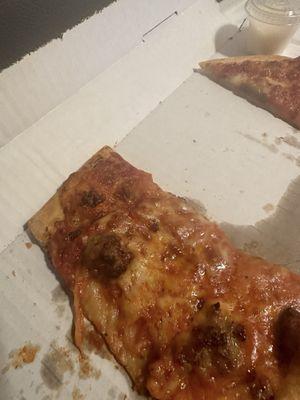 End slice of a 14" cheese and sausage with only 1 piece of sausage!