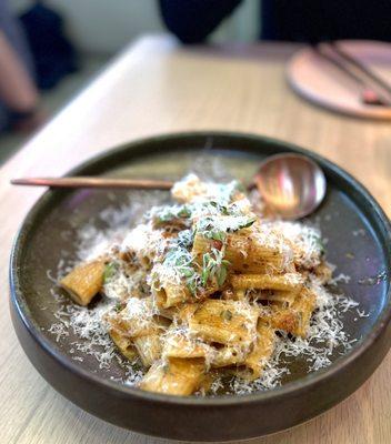 Rigatoni Ragout-pork shoulder, tomato, parm, chili