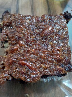 Pecan pie brownie