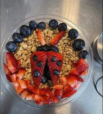 A beautiful acai bowl!