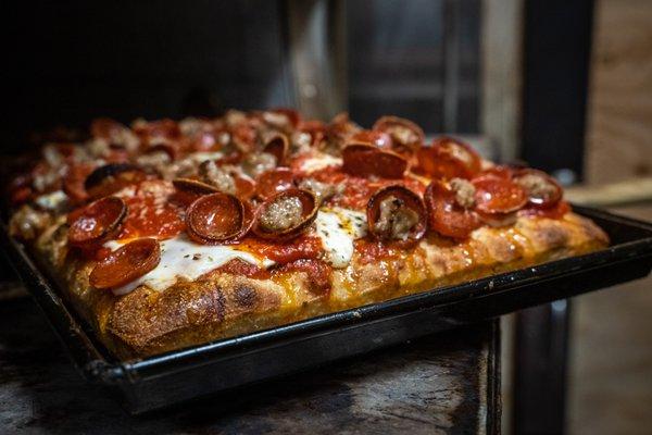 Sicilian Style Pizza