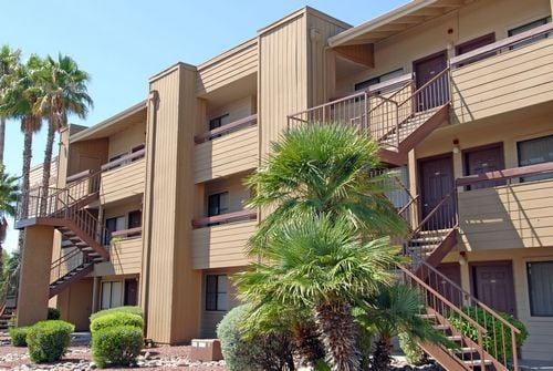 Deerfield Village Apartments