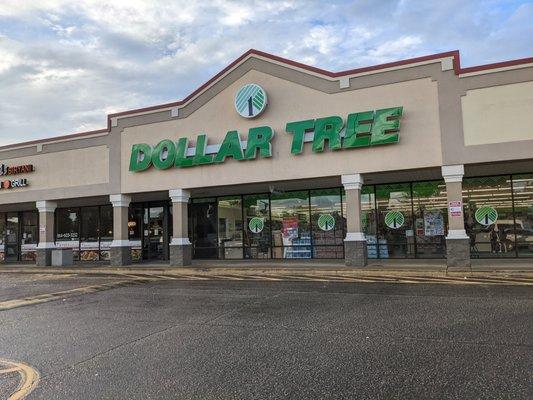 Dollar Tree, Greenville