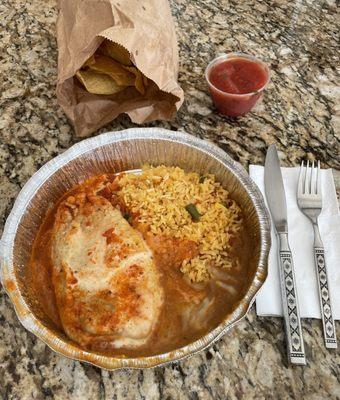 Chile Relleno, rice and beans. Chips and salsa.