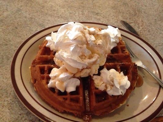 Pecan waffle a la mode