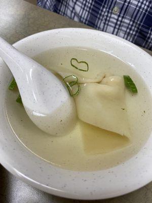 Wonton soup