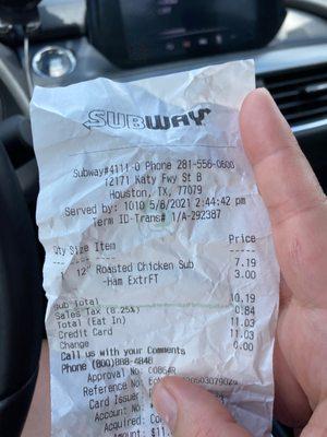 Charged me wrong price for sandwich that the employee  incorrectly made