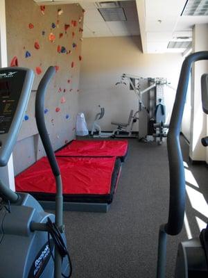 Fitness room with climbing room.