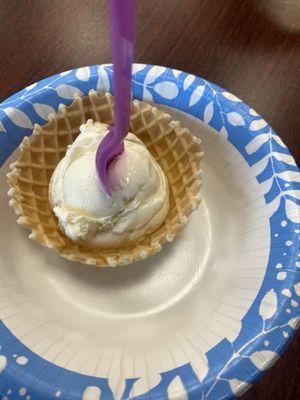 Banana ice cream (mini) in a waffle bowl