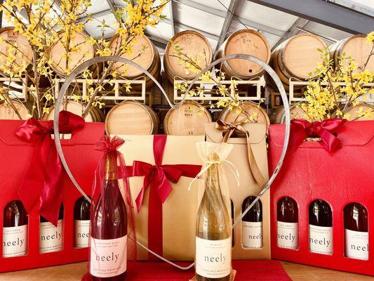 Happy Valentine's Day!   Love, Neely Wine